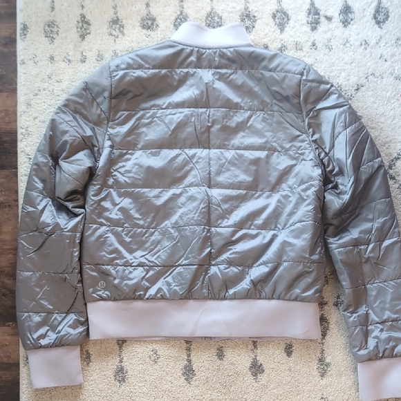 athletic Gray Quilted Bomber Jacket - Picture 3 of 9